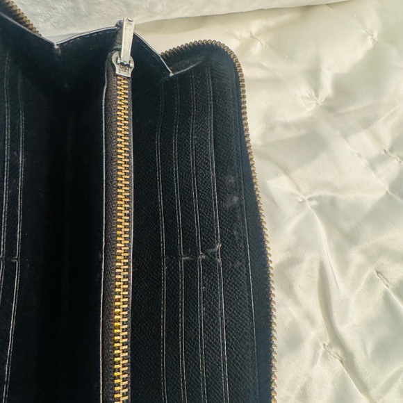 Coach Black Embossed Wallet - Picture 12 of 15